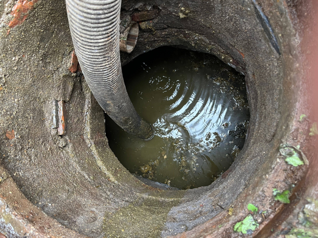 潜山化粪池清理的周期与注意事项